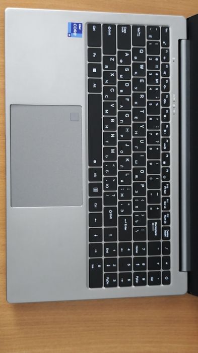 Продам ноутбук core i9, ssd 2 TB, 64 Gb RAM