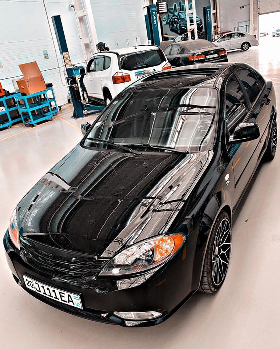 Amerkanka amerikanka fara yengi chotki bez zazor tushadi. optrayam bor