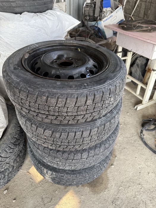 Продам шины с дисками размер 14