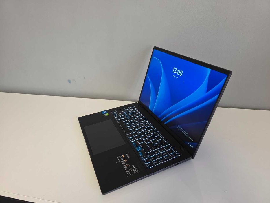 Лаптоп: ASUS Vivobook 16 – RTX 4050 / i5 / 16GB RAM / 144Hz – Като нов