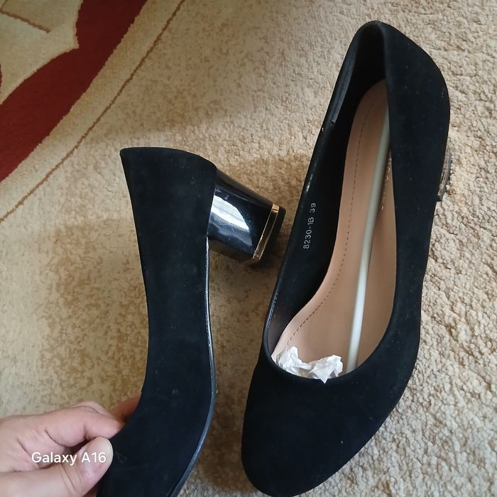 Jenskiy zamsh tufli sotiladi