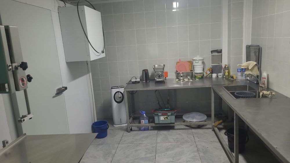 Сдам мясной магазин