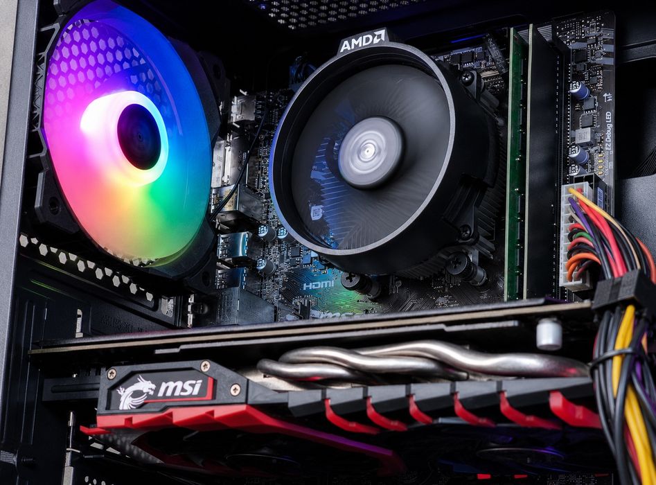Геймърски Компютър/R5 1600/16GB RAM/M.2- 256GB/GTX 1060 6GB