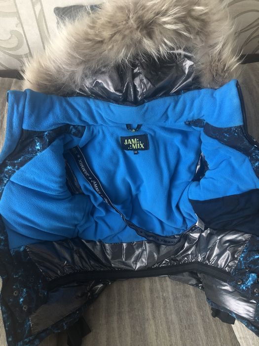 Зимняя куртка на мальчика