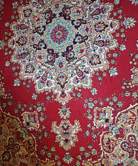 Gilam sotiladi. Ковёр