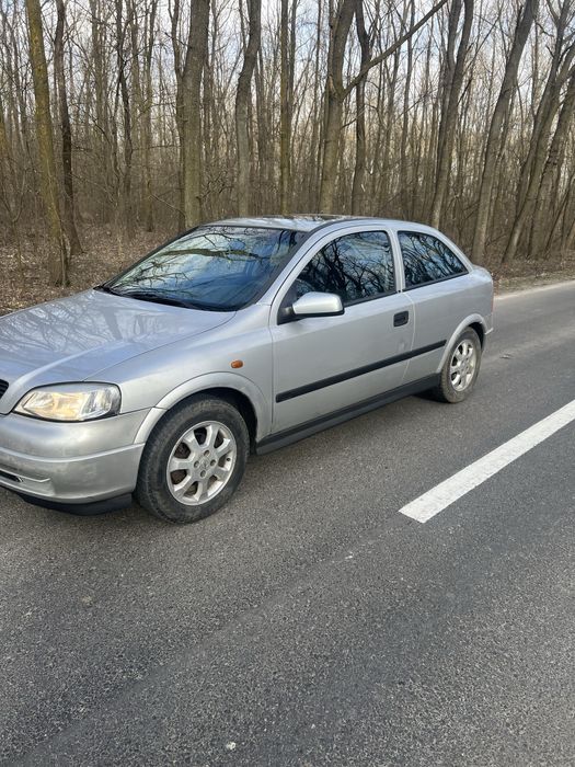 Vând opel astra G