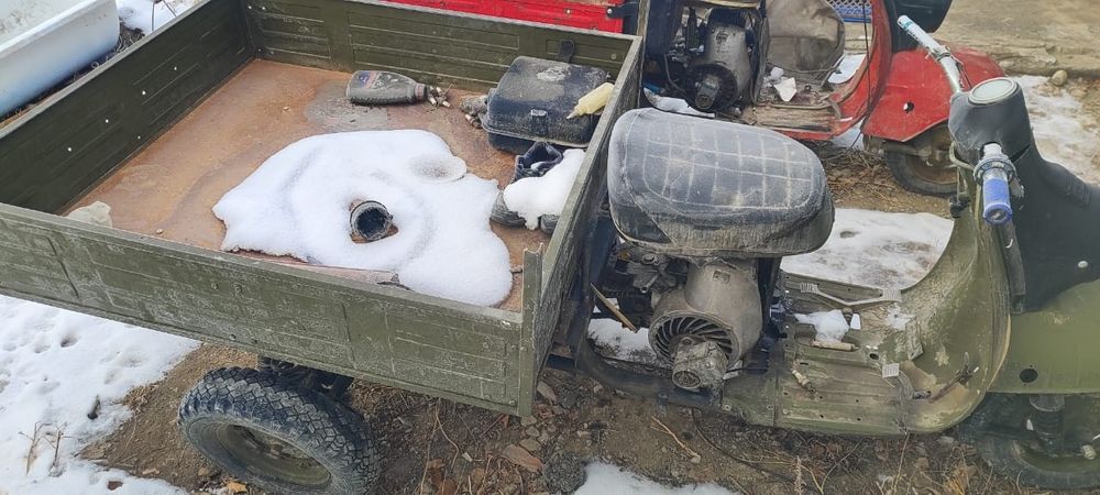 Моторолер муравей