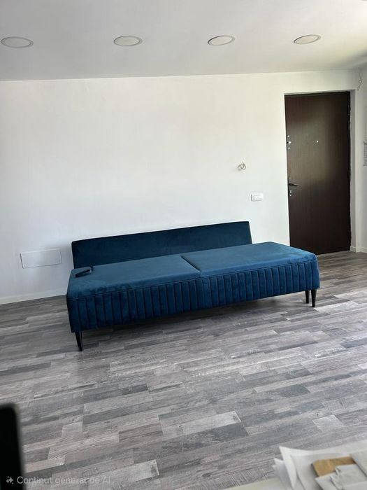 Canapea extensibilă 3 locuri