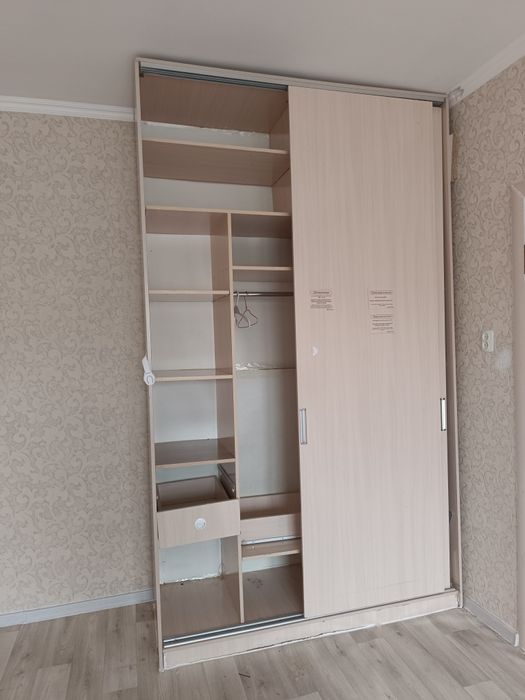 Шкаф для одежды,