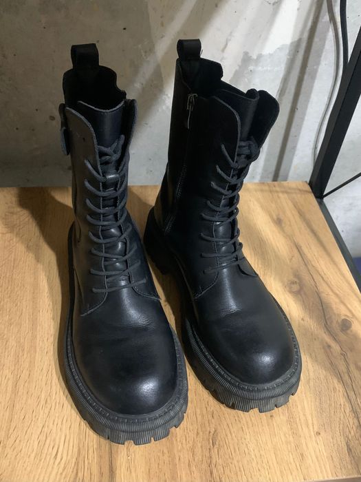 Обувь женская, полусапожки, ботинки, туфли, кроссовки