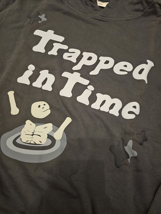Hanorac Broken Planet "Trapped in time"