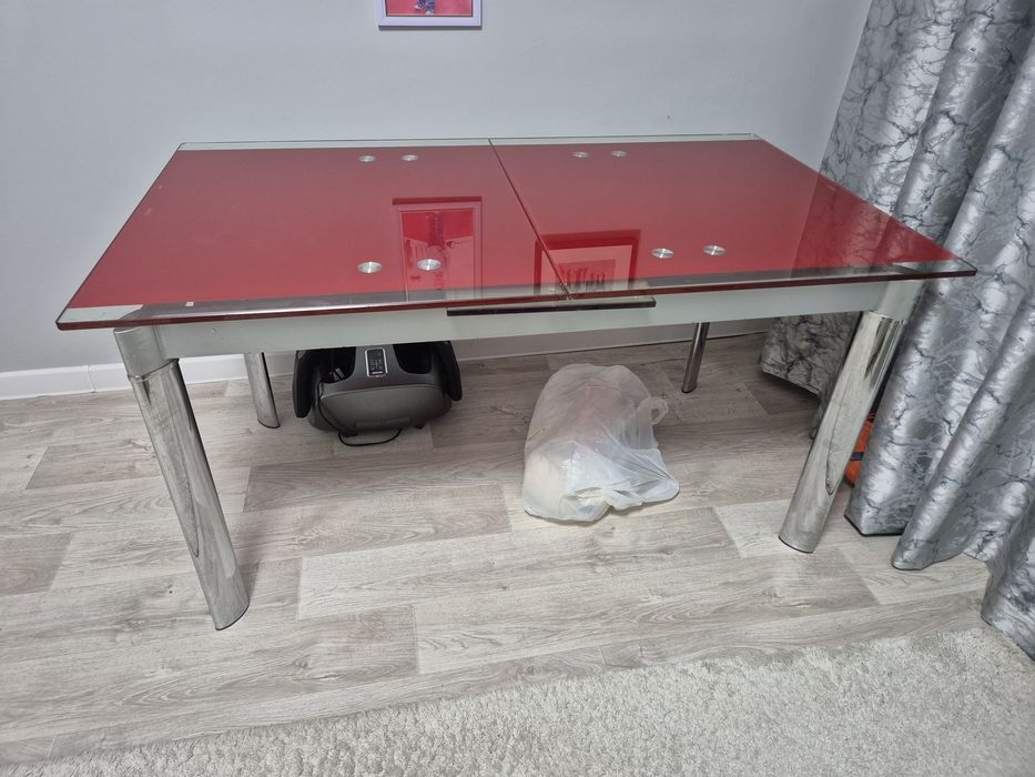 Стол раздвижной стеклянный