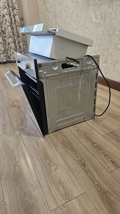 Продам духовку и вытяжку
