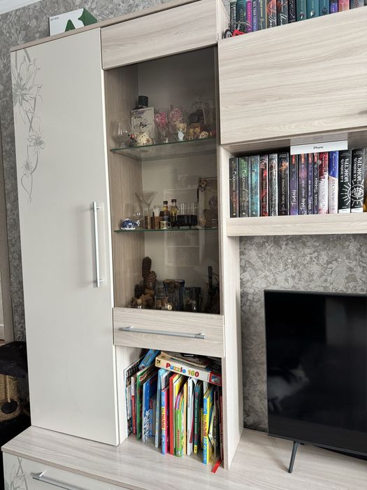 Продам шкаф в отличном состоянии