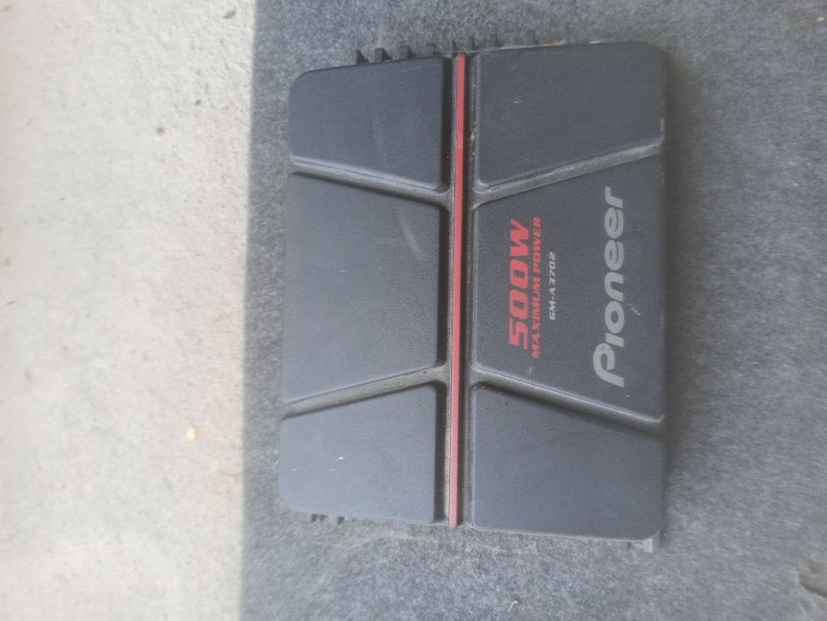 Kenwood kalonka I Pioneer 500w usilitel