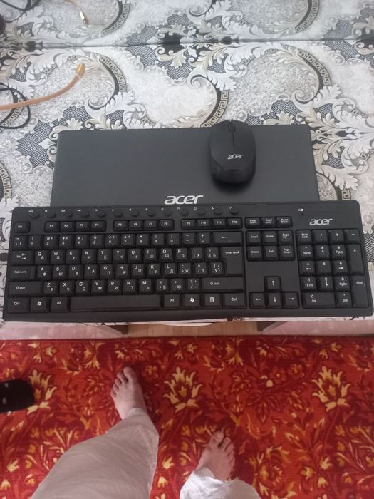 noutbook acer sotiladi