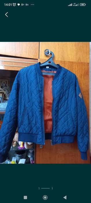 Продам пуховик 8000тенге
