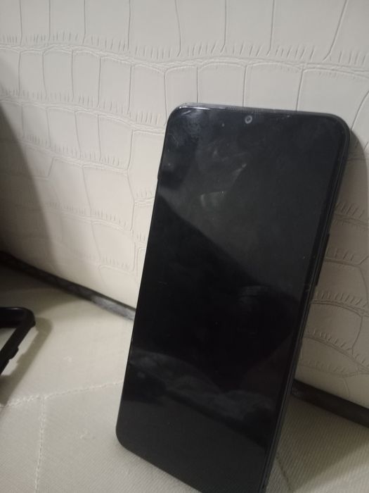 Продам телефон отличный очень