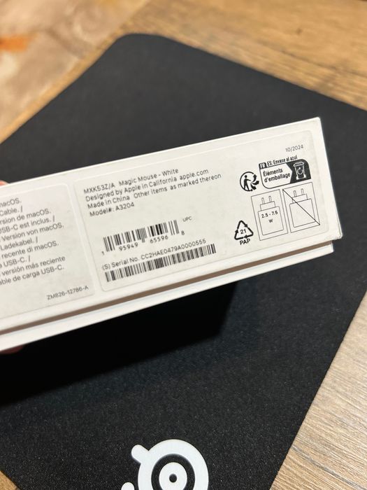 Apple Magic Mouse + подарък пад