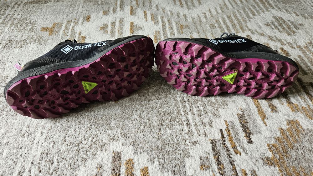 Adidasi de alergare / trail Asics Gel Trabuco 12 / Femei/ Dama