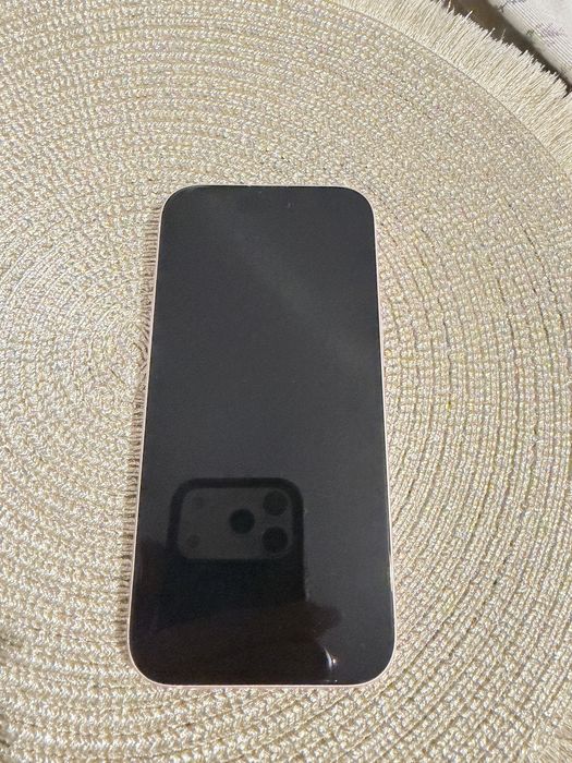 Se vinde Iphon 15 128 GB