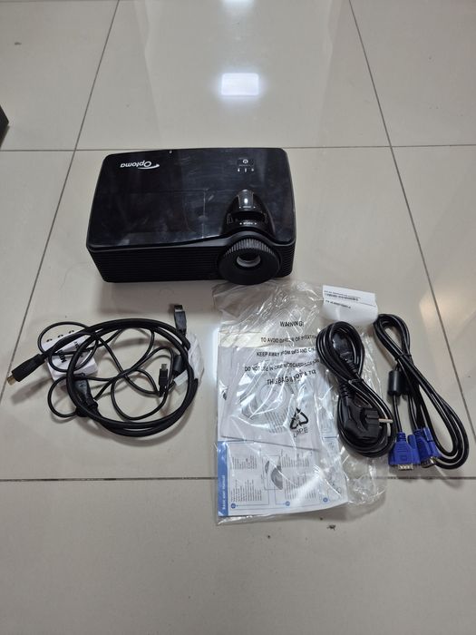 Продам проектор Optoma W312