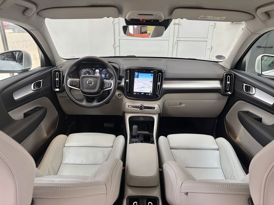 Volvo XC-40 2021 Inscription | Plugin Hybrid | Finantare Rate