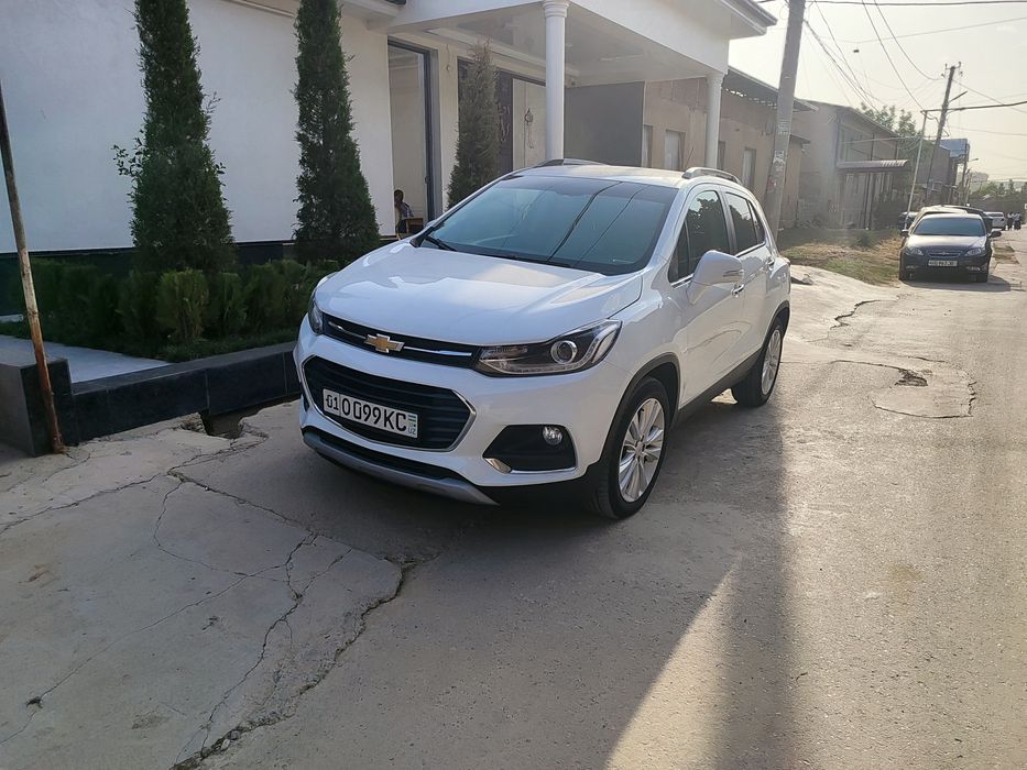 Tracker 1. Premier. Probeg 68000