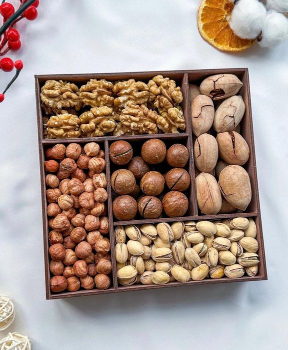 Подарочные деревянные коробки