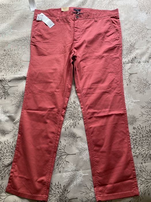 Летен мъжки панталон.