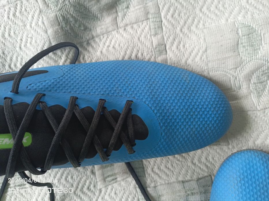 Бутсы       демикс