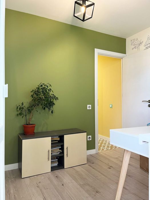 Продава се Тристаен апартамент в Добрич, Христо Ботев - 61 кв.м за 1280 €/кв.м - Снимка #1