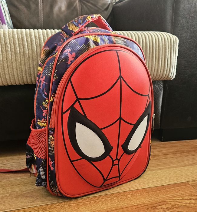 Ghiozdan cu Spiderman