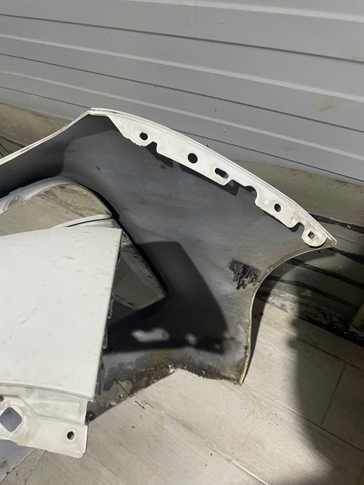 Bara fata BMW seria 7  i7  G70 M-Pachet An 2020 - 2025 cod 51118081544