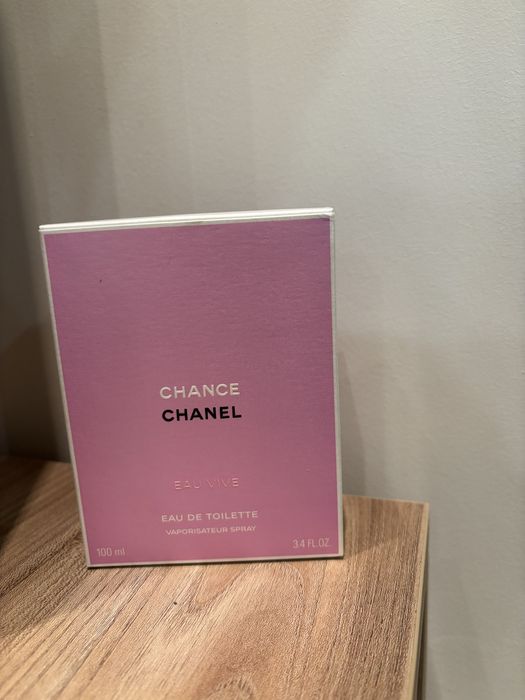 Chance Chanel Eau Vive тоалетна вода нова 100мл