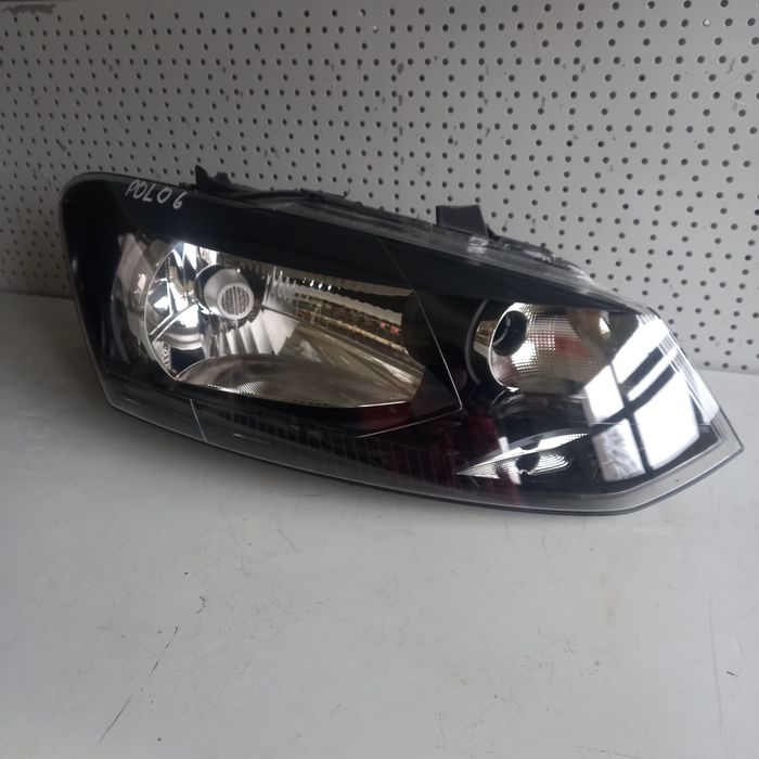Фар VW polo 2011г