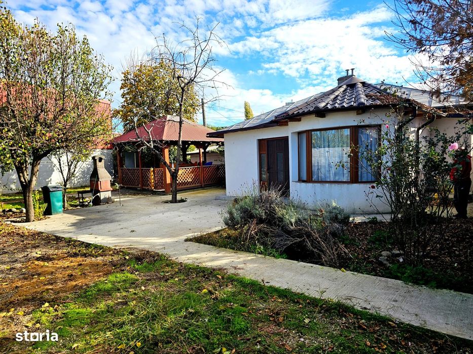 Casa vanzare 6 camere ,cu 629 mp teren zona PARCUL DE SOFT