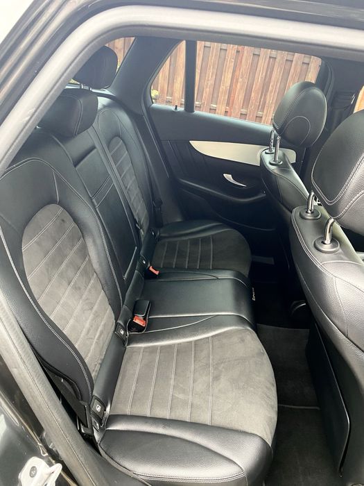 Mercedes-Benz GLC 300 de diesel hybrid 4MATIC AMG Line 2022 | Lumina ambientala /Full Opțiuni | Stare Impecabilă