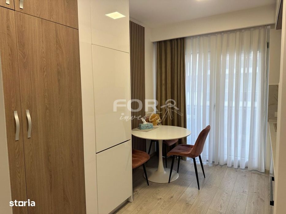 Apartament lux tip studio, cu parcare, de inchiriat West Residence