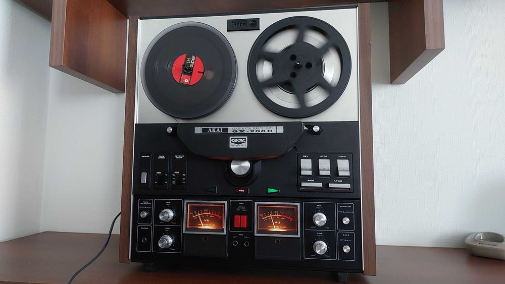 Катушечный  Akai Revox Sony