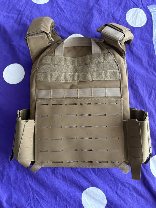 Еърсофт Жилетка  Plate Carrier Specna Arms Tactical  Advanced Vest Tan - чисто нова