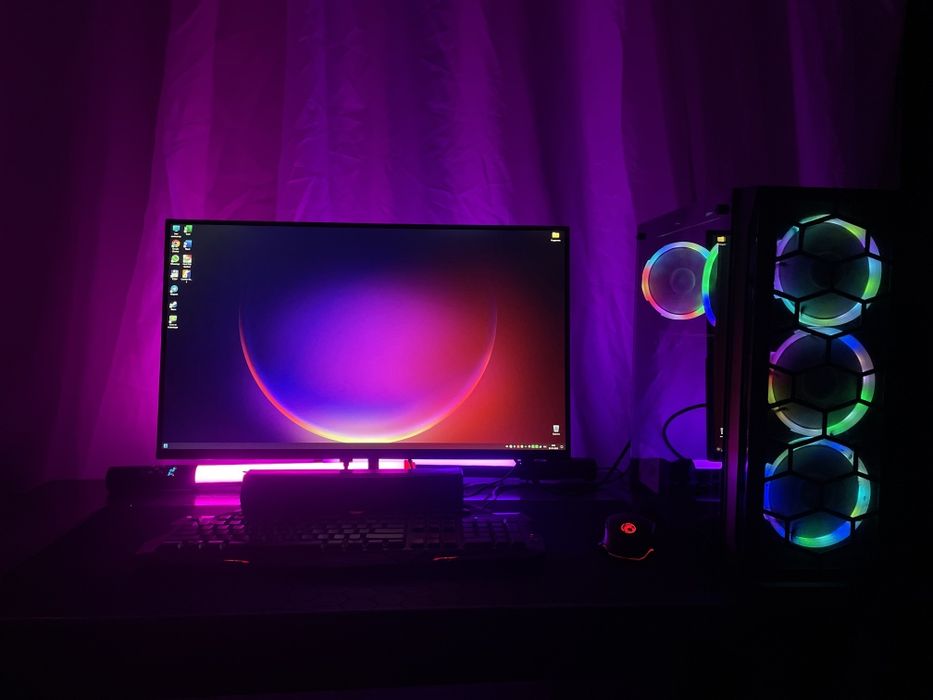 12- pokoleniya i3 | RTX 2060 | 16gb RAM| 27 dyum Monitor| RGB Case