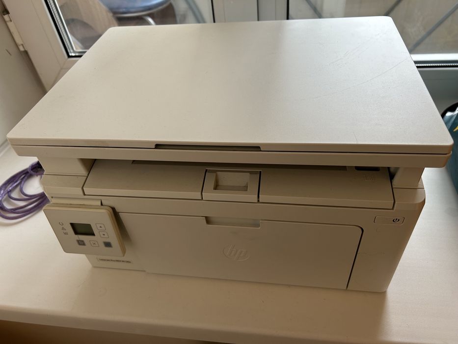 Принтер HP M130a