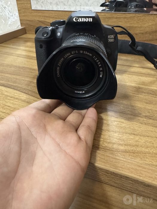 Fotoaparat Canon 700 D