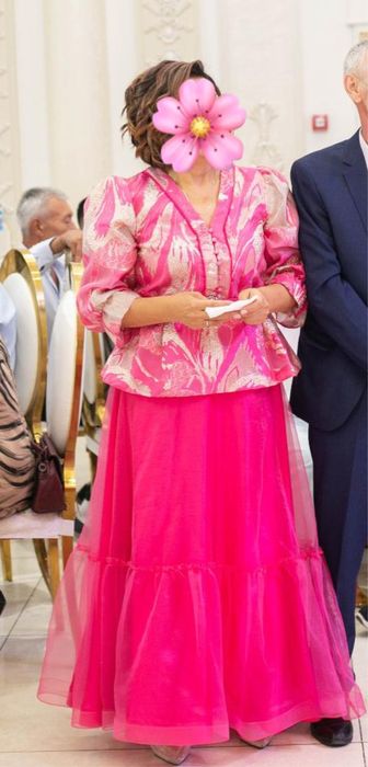 Продаётся красивое розовое платье(двойка)