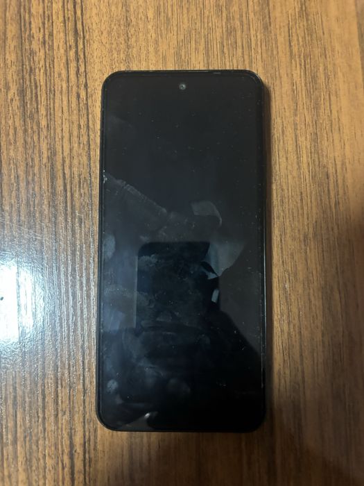 Продам телефона Tecno Spark 40c