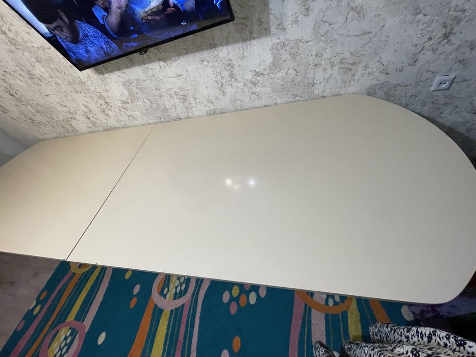 Продам стол