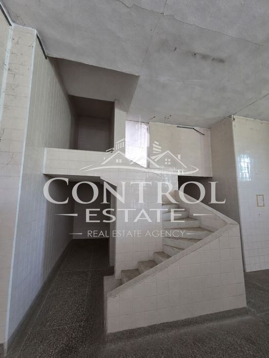 Продава се Промишлена сграда в с. Първомайци, Област Велико Търново - 244 кв.м за 1082 €/кв.м - Снимка #5