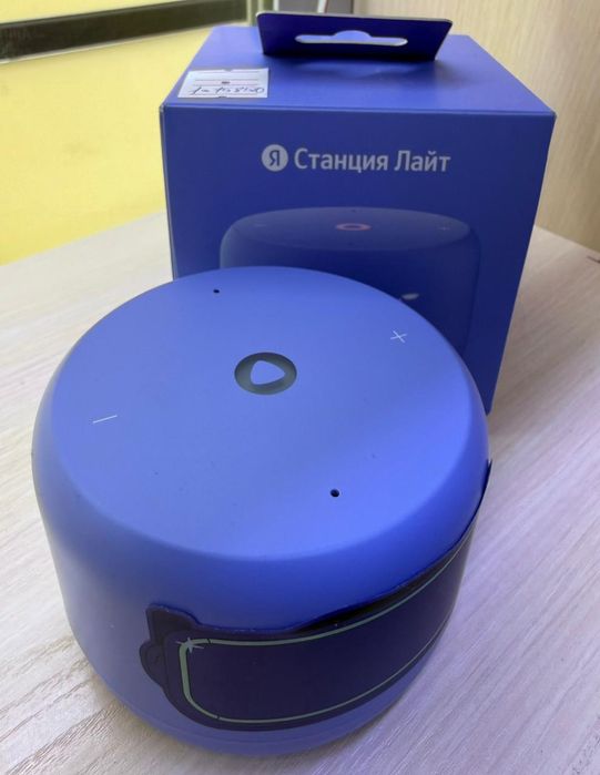 Яндекс Станция Лайь