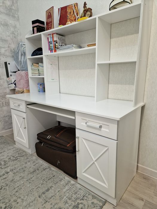 Спальный гарнитур!